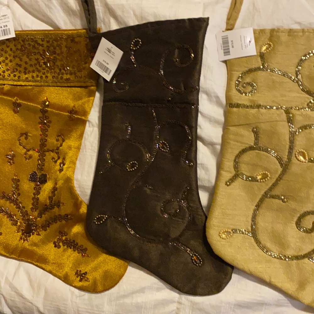 3 stockings
